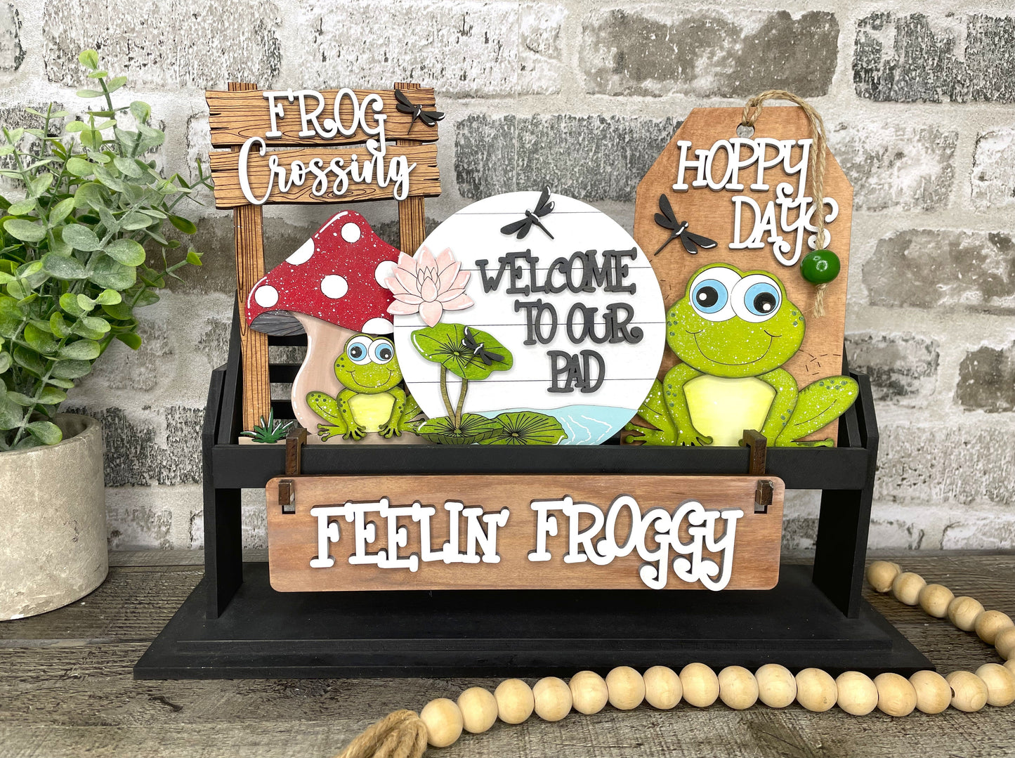 Frog Interchangeable Project (Wagon / Raised Shelf)